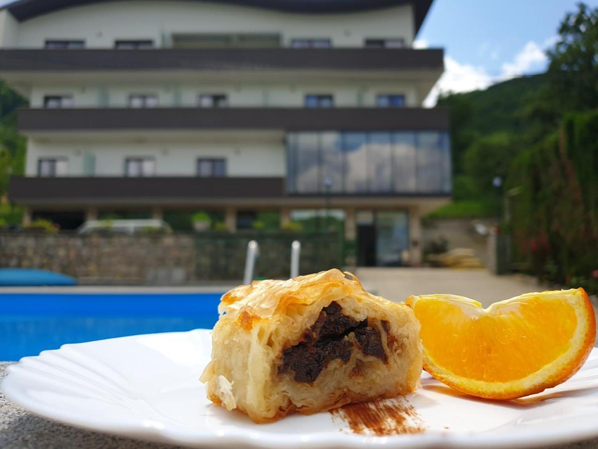 Hotel Lohovo Bihać Eksteriør bilde