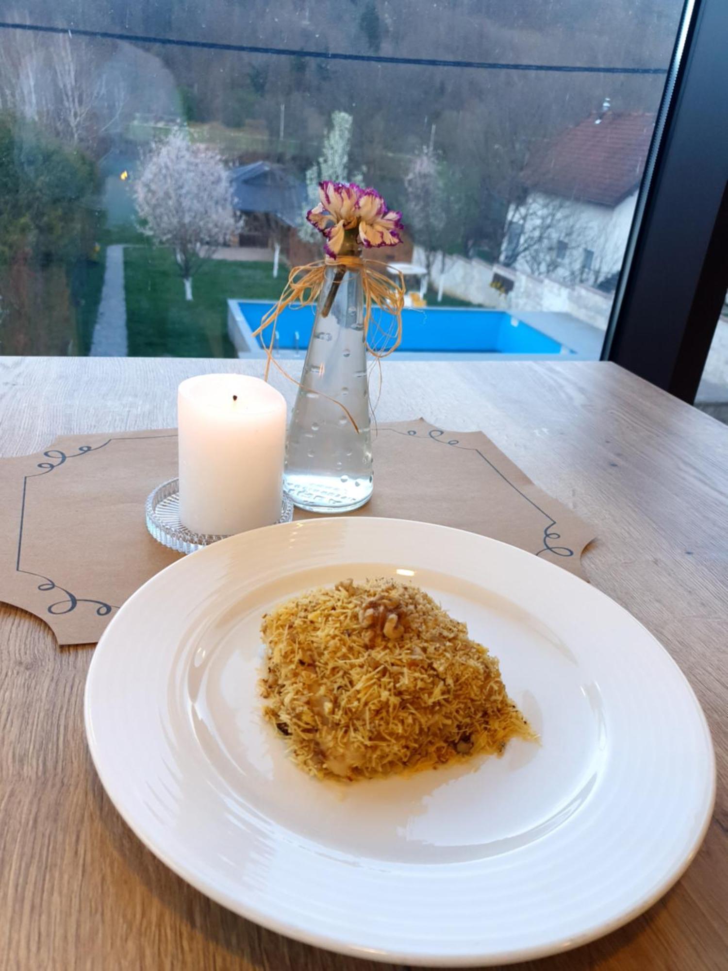 Hotel Lohovo Bihać Eksteriør bilde